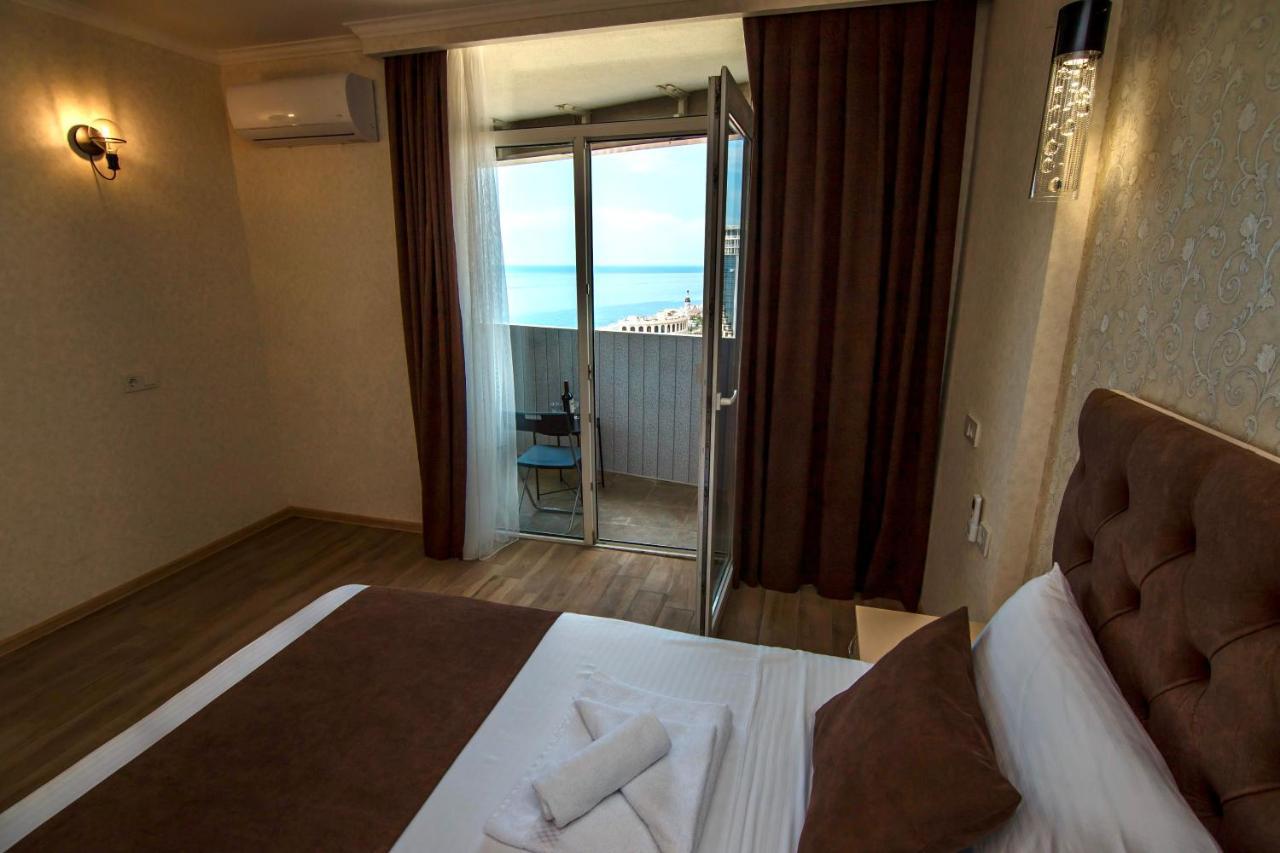 The Blue Perl 3 Apartment Batumi Exterior photo